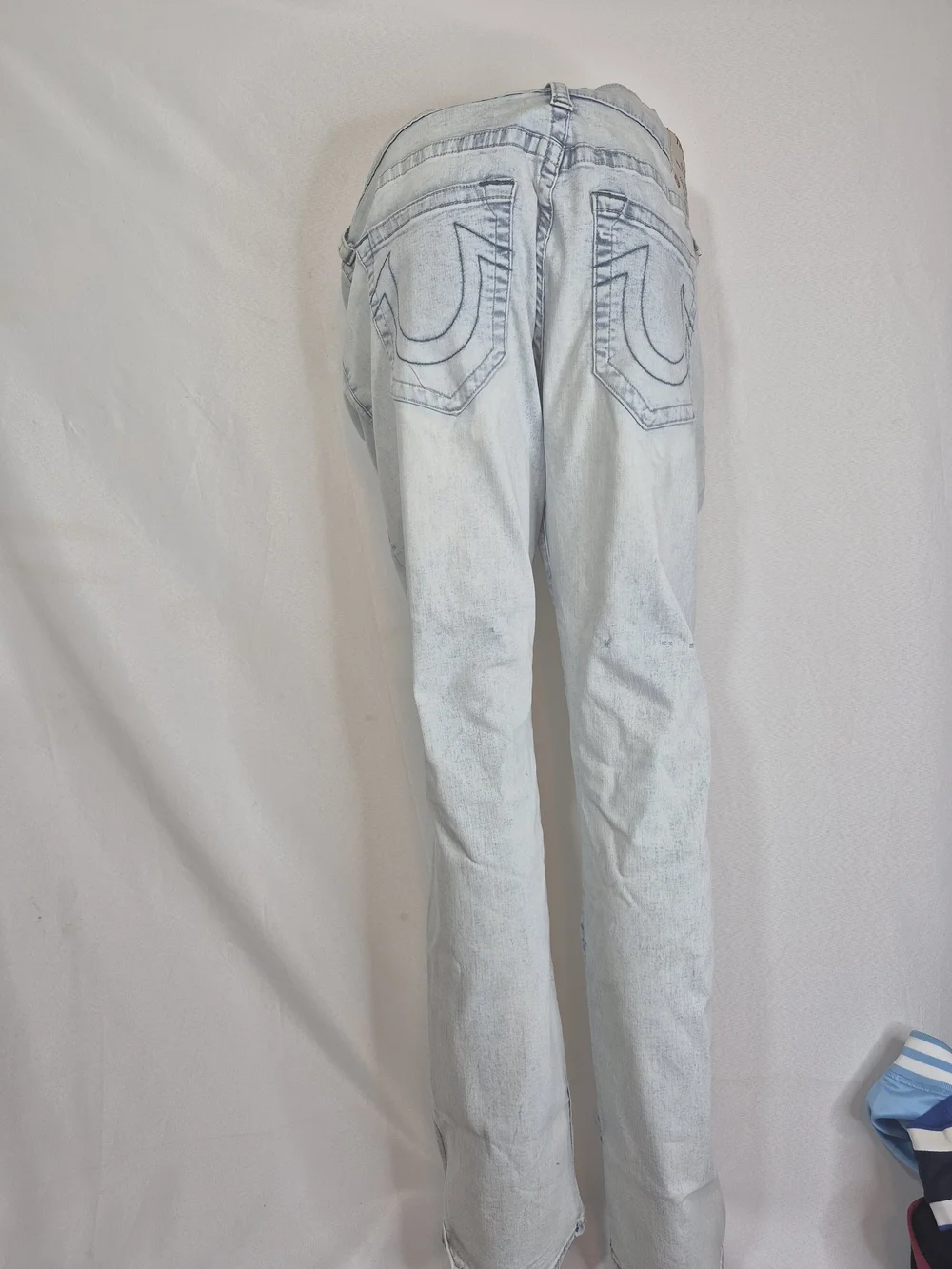 True Religion Mens Pale Blue Relaxed Straight Jeans